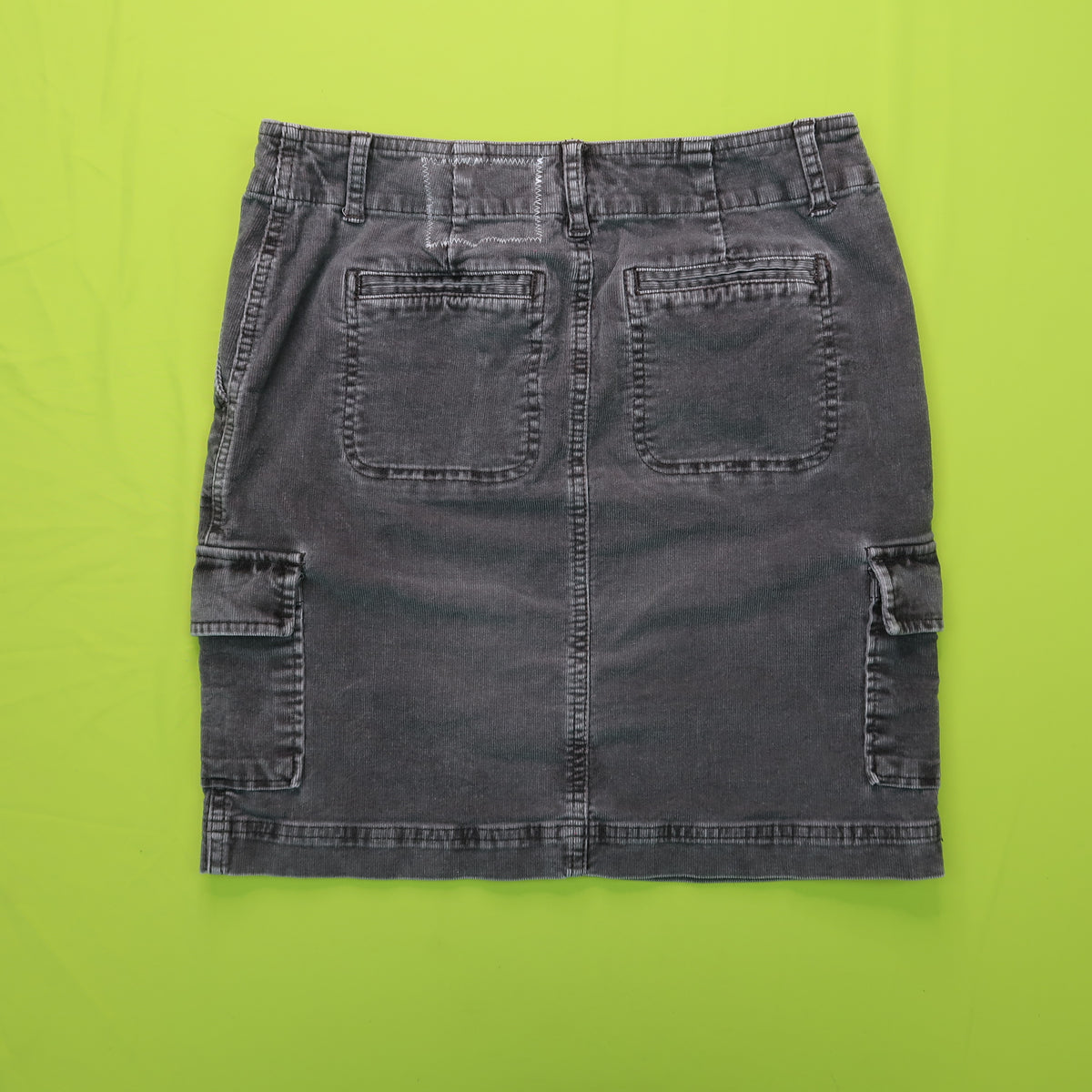 "I See All (Eye Spiral)" Gray Cargo Skirt - Small