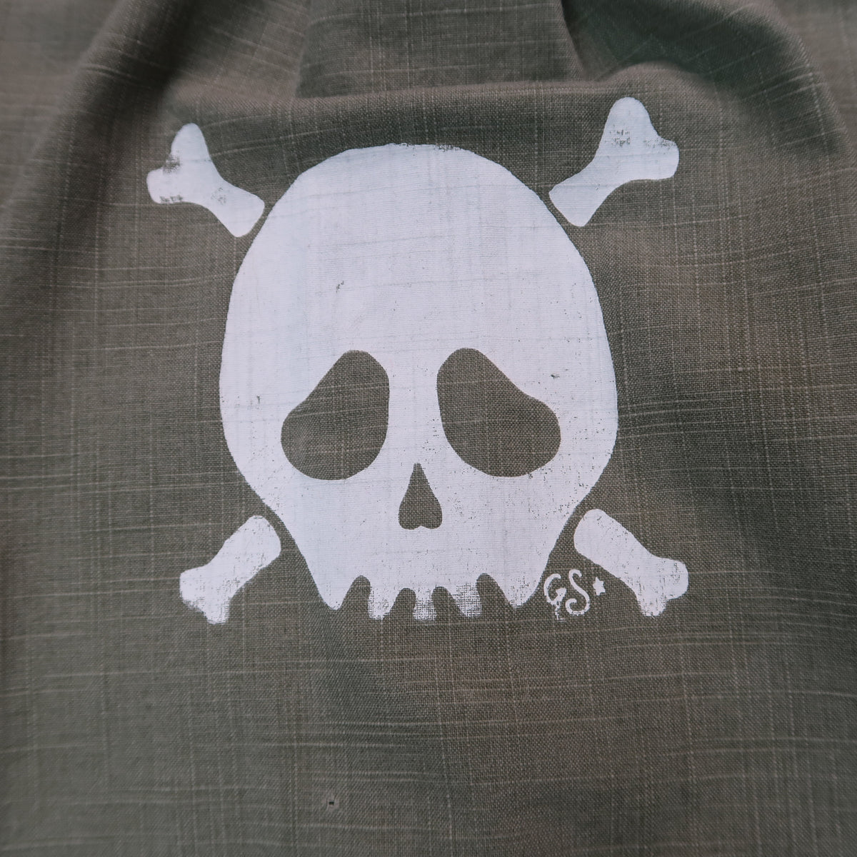 MISPRINT "Grim Skull" Army Green Button Down - Large