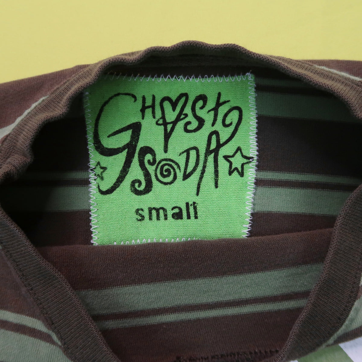 "I See All (Eye Spiral)" Striped Green Baby Tee - Small