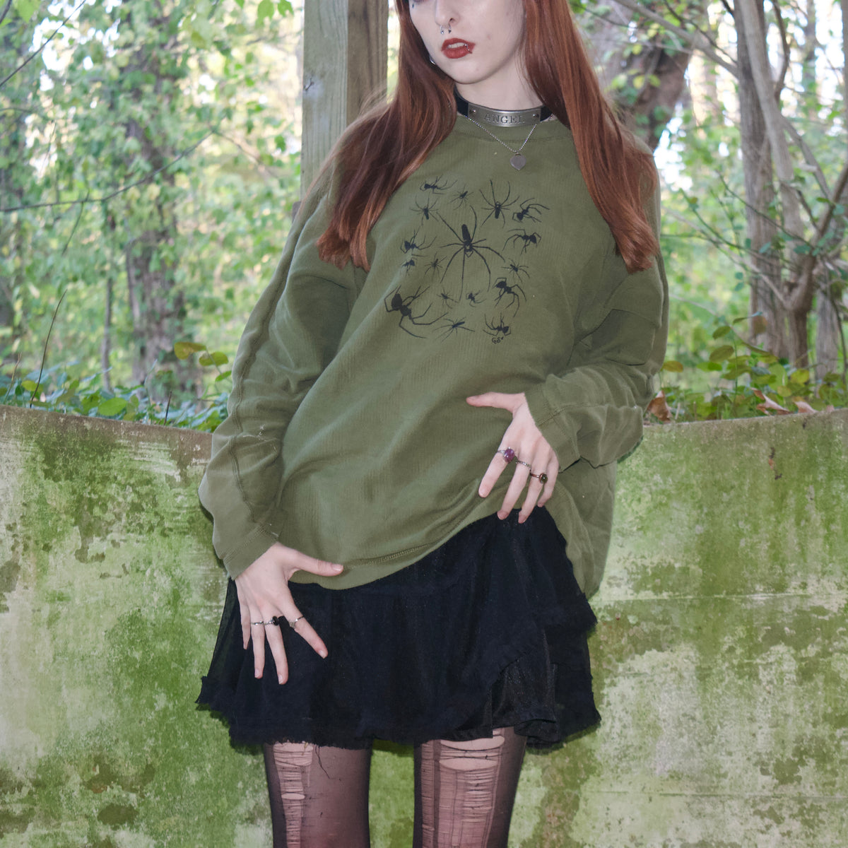 "I Love Spiders" Green Distressed Long Sleeve - Medium