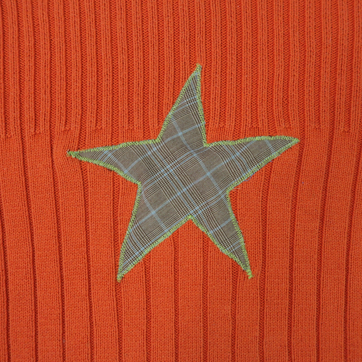 "I'M A STAR" Orange Sweater - Medium
