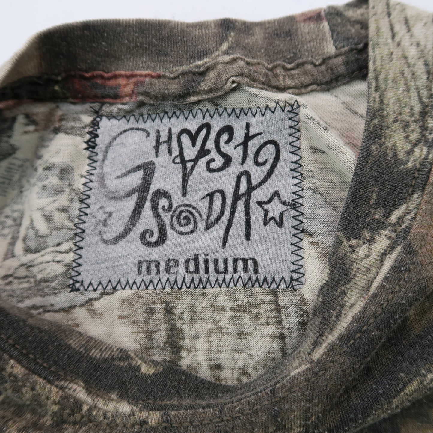 "I'M A STAR" Camouflage T-shirt - Medium