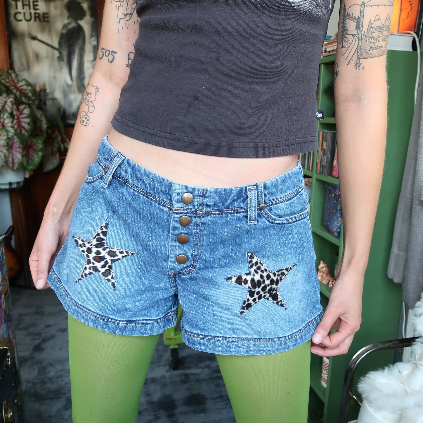 "CHEETAH STAR" Ghost Soda Patchwork Star Shorts - Medium