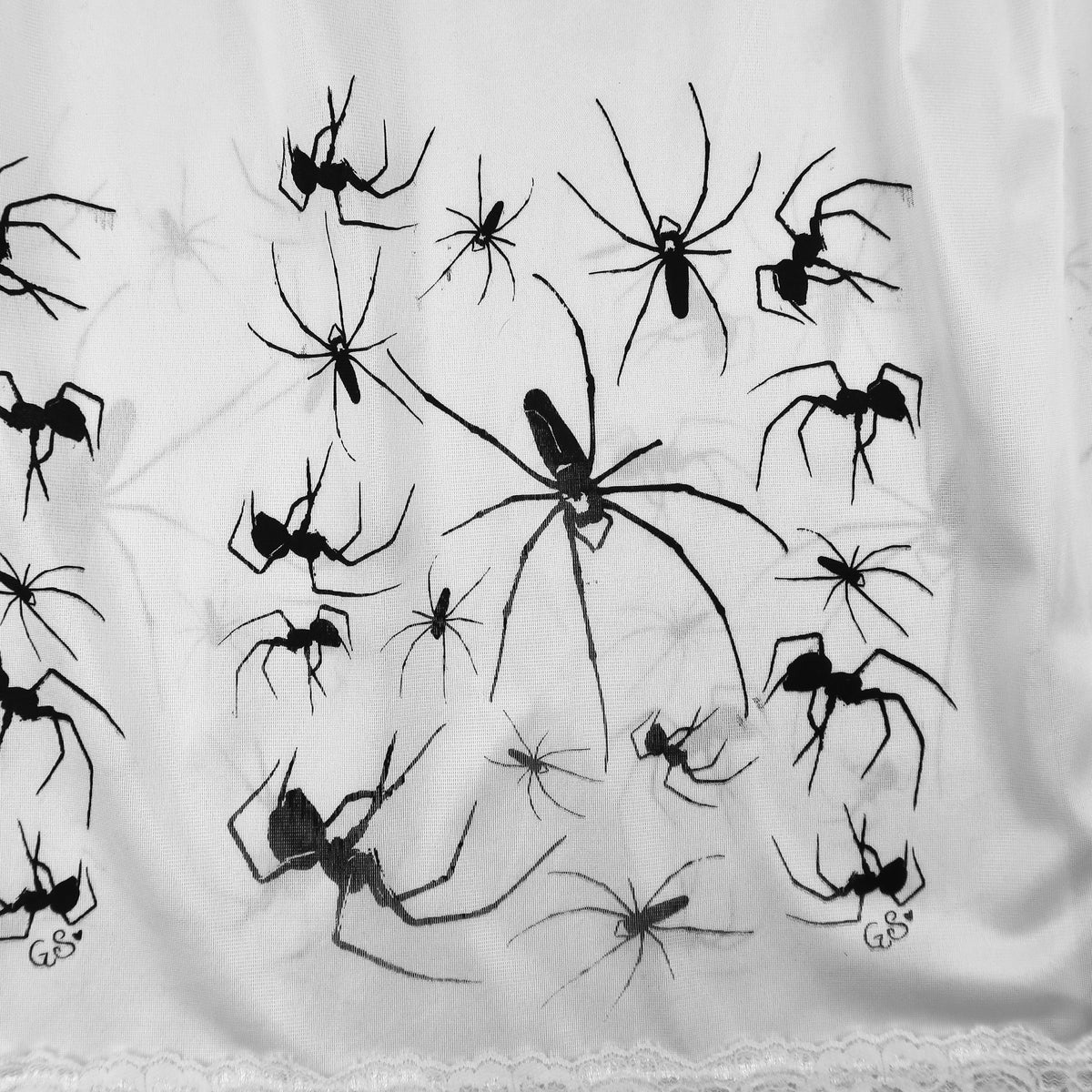 "I Love Spiders" Infestation Slip Skirt - XL